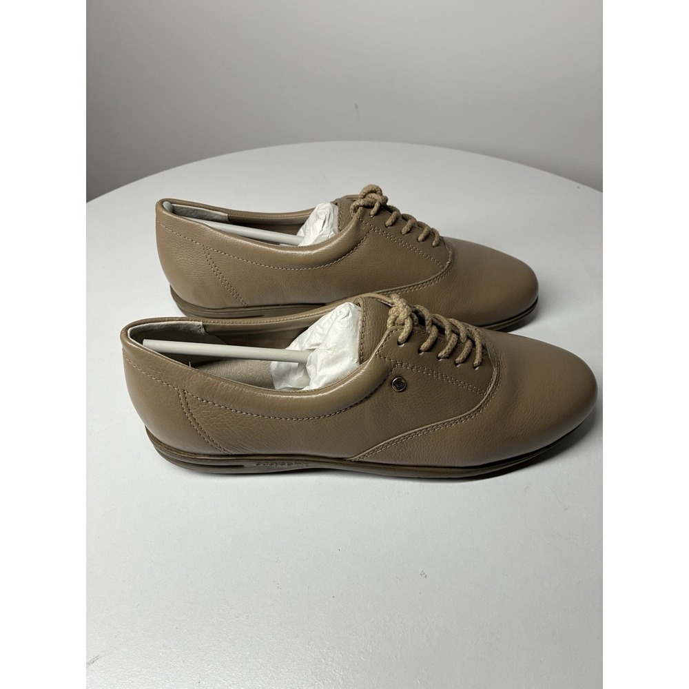 NIB Wheat Leather Womens Easy Spirit Lace Up Motion Oxfords Size 6.5 M